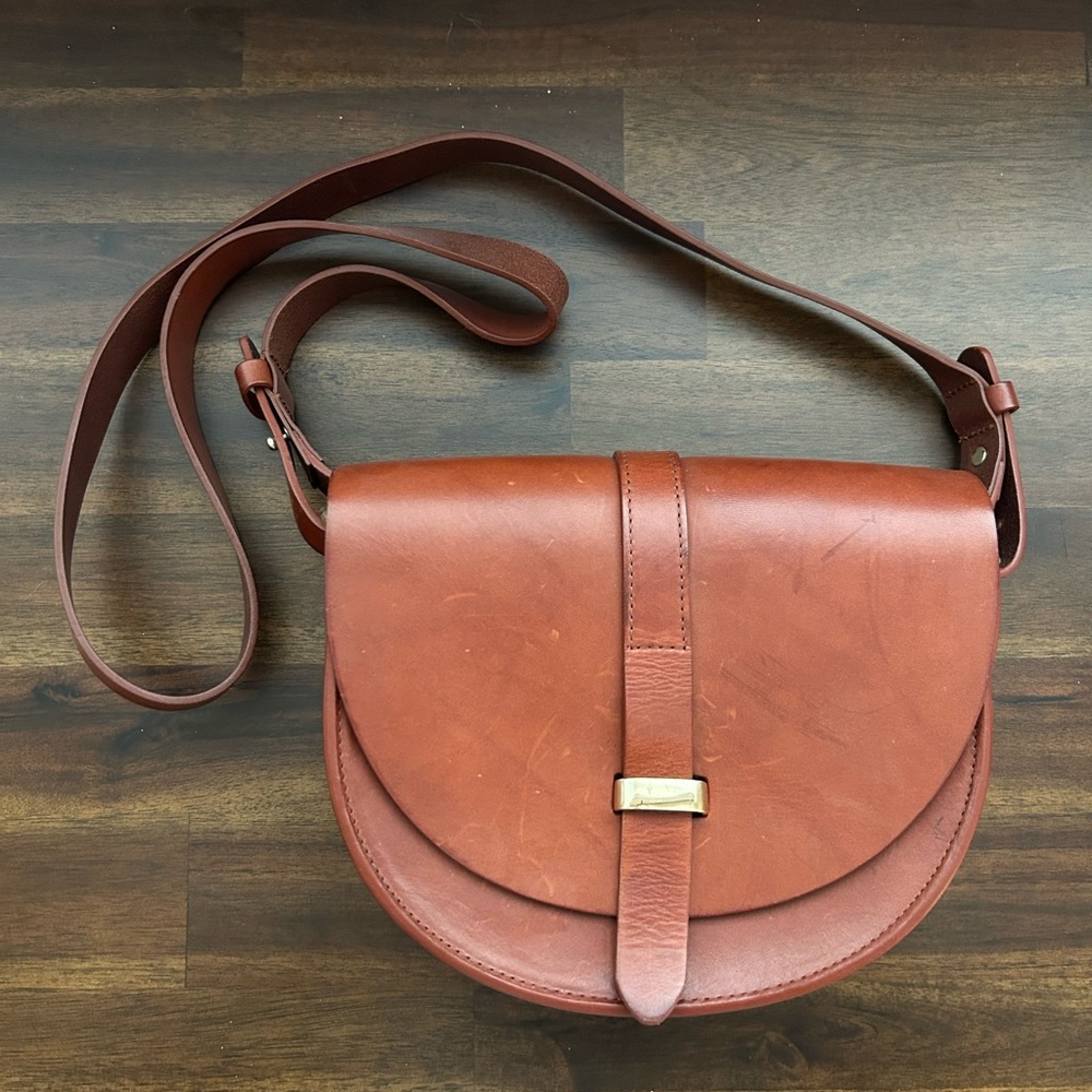 Sezane Claude Leather saddle bag